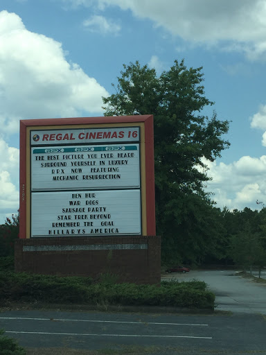 Movie Theater «Regal Cinemas Town Center 16 & RPX», reviews and photos, 2795 Town Center Dr, Kennesaw, GA 30144, USA