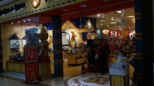 Shopping Mall «The Mall at Tuttle Crossing», reviews and photos, 5043 Tuttle Crossing Blvd, Dublin, OH 43016, USA