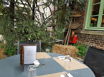 Atmosphère du Restaurant français Le Petit jardin à Villeneuve-d'Ascq - n°5