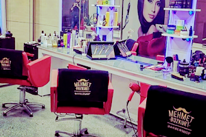 Salon leydi & barber shop image