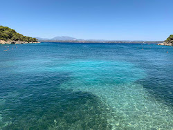 Paralia Zogerias II'in fotoğrafı küçük koy ile birlikte