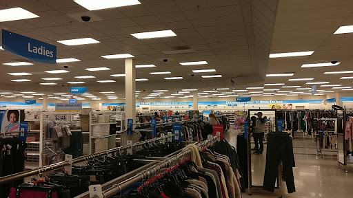 Clothing Store «Ross Dress for Less», reviews and photos, 151 N McDowell Blvd, Petaluma, CA 94954, USA