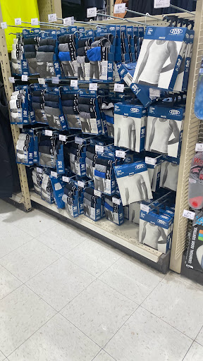 Home Improvement Store «Menards», reviews and photos, 620 W Town Center Blvd, Champaign, IL 61822, USA