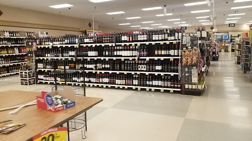 Grocery Store «Kroger», reviews and photos, 1474 Main St, Hamilton, OH 45013, USA