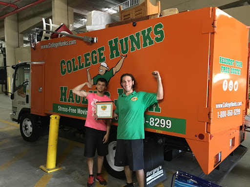 Moving Company «College Hunks Hauling Junk and Moving», reviews and photos, 2701 Hollywood Blvd, Hollywood, FL 33020, USA