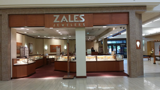 Jewelry Store «Zales - The Diamond Store», reviews and photos, 1300 State St B30, Orem, UT 84058, USA