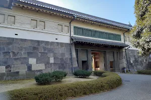 Hirakawa Gate image