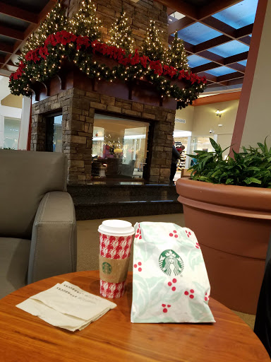 Shopping Mall «Eastview Mall», reviews and photos, 7979 Pittsford Victor Rd, Victor, NY 14564, USA