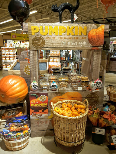 Grocery Store «Giant Food Stores», reviews and photos, 310 S Henderson Rd, King of Prussia, PA 19406, USA