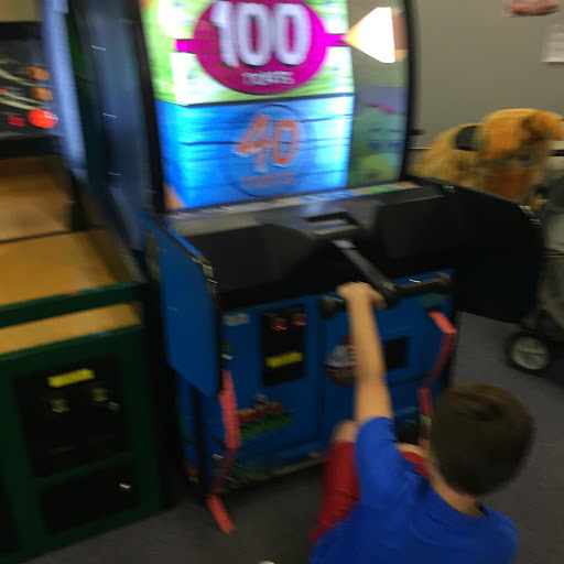 Movie Theater «Regal Cinemas Seymour 8», reviews and photos, 357 Tanger Blvd, Seymour, IN 47274, USA