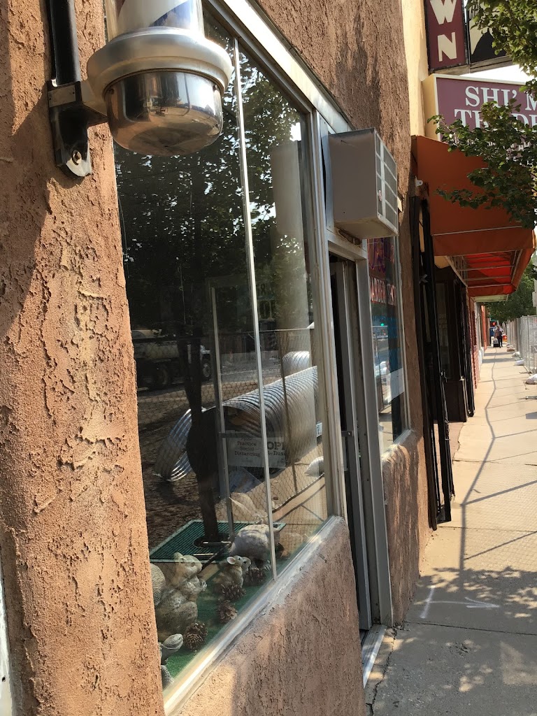 Deluxe Barber Shop 87301