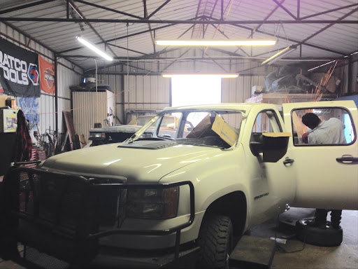 Auto Body Shop «Frame Solutions Collision Repair», reviews and photos, 5040 US-80, Terrell, TX 75160, USA
