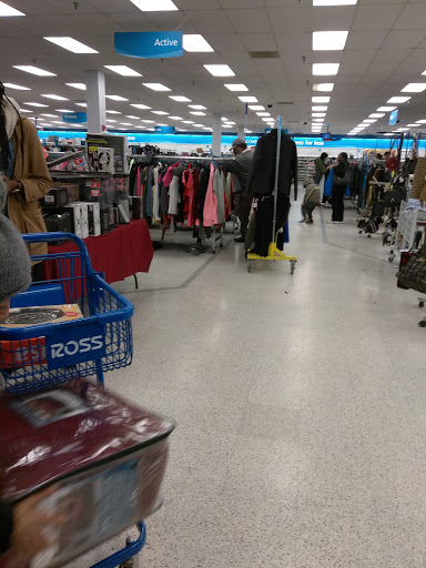Clothing Store «Ross Dress for Less», reviews and photos, 12270 Rockville Pike, Rockville, MD 20852, USA