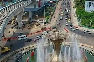 Palembang Fountain Circle image