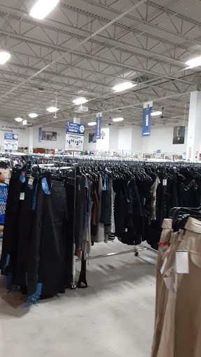 Thrift Store «Goodwill Jensen Beach Boutique & Donation Center», reviews and photos