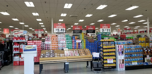 Grocery Store «Apples Grocery Store», reviews and photos, 4100 Ivanhoe Ave, Sheffield Lake, OH 44054, USA