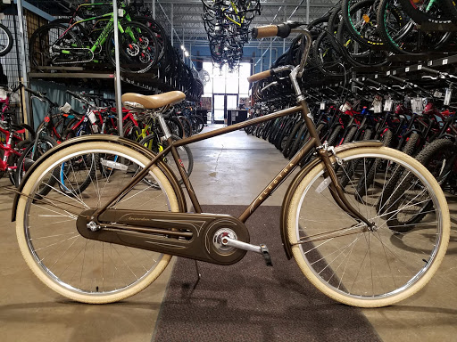Bicycle Store «The Hub Bike Co-op», reviews and photos, 3020 Minnehaha Ave, Minneapolis, MN 55406, USA