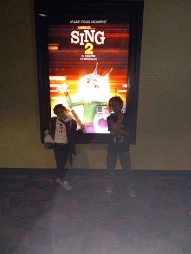 Movie Theater «AMC Classic Galewood Crossings 14», reviews and photos, 5530 W Homer St, Chicago, IL 60639, USA