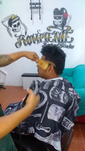 Opiniones de Rompiente Barber Studii en Guayaquil - Barbería