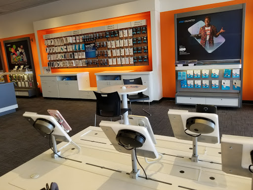 Cell Phone Store «AT&T Authorized Retailer», reviews and photos, 929 N Dobson Rd #108, Mesa, AZ 85201, USA