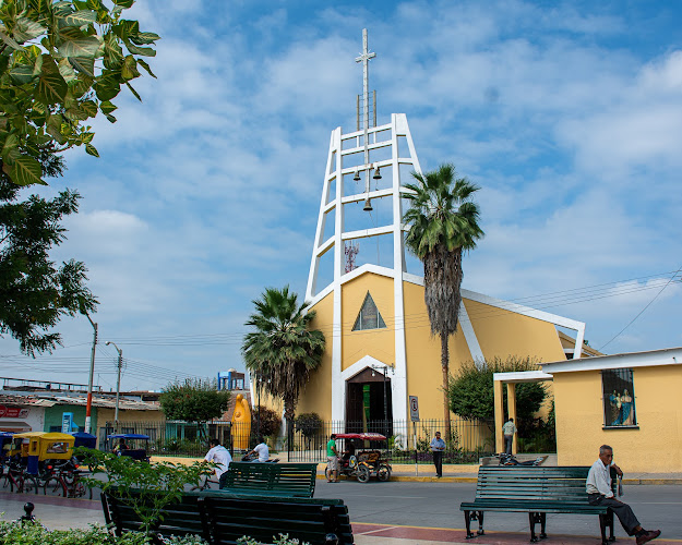 Opiniones de Catedral Sagrada Familia en Chulucanas - Iglesia