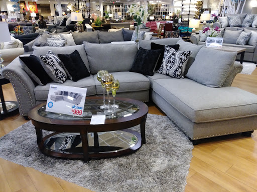 Shopping Mall «Dedham Mall», reviews and photos, 300 Providence Hwy, Dedham, MA 02026, USA