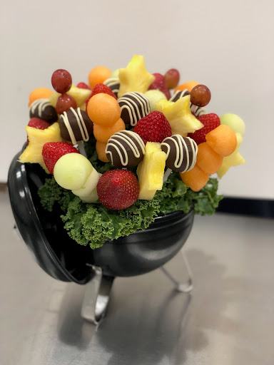 Gift Shop «Edible Arrangements», reviews and photos, 1100 N Tuttle Ave STE 15, Sarasota, FL 34237, USA