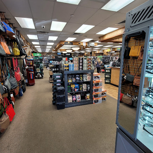 Gun Shop «Shooters of Jacksonville», reviews and photos, 5085 University Blvd W, Jacksonville, FL 32216, USA