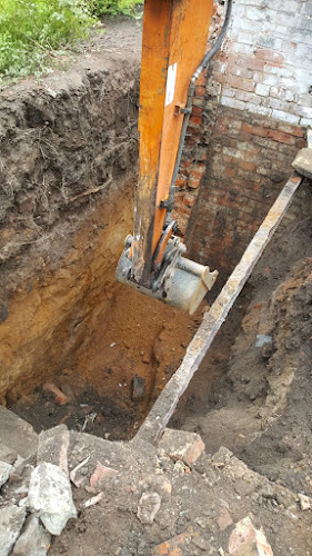 Comments and reviews of Salford Excavations Ltd