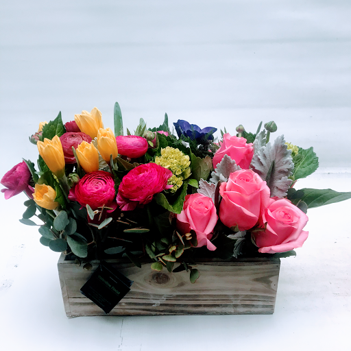 Florist «Valentine Florist», reviews and photos, 6009 Richmond Ave # 125, Houston, TX 77057, USA