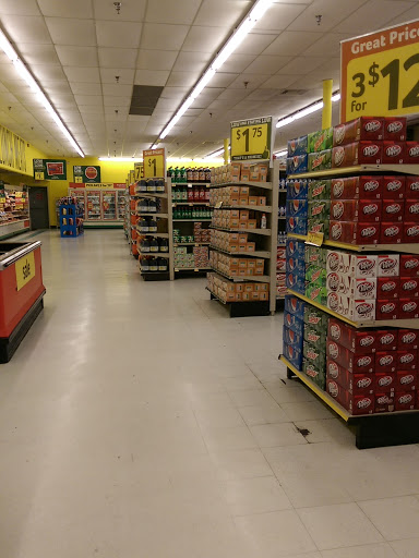 Grocery Store «Harveys Supermarket», reviews and photos, 955 S 1st St, Jesup, GA 31545, USA