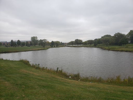 Recreation Center «Fountain View Recreation Center», reviews and photos, 910 N Gary Ave, Carol Stream, IL 60188, USA