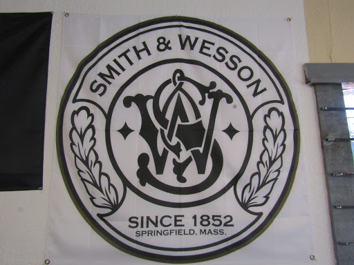 Loan Agency «Creighton Loans and Music», reviews and photos, 16404 WA-99, Lynnwood, WA 98037, USA