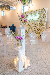 You're Invited WI | All Inclusive Micro Wedding Packages & Planners - Photo 5 - Car repair in , Milwaukee