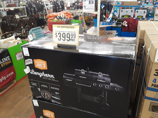 Home Improvement Store «Tractor Supply Co.», reviews and photos, 6015 S Transit Rd, Lockport, NY 14094, USA