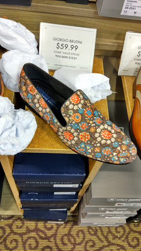 Shoe Store «DSW Designer Shoe Warehouse», reviews and photos, 95 NJ-23, Wayne, NJ 07470, USA