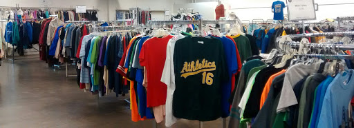 Thrift Store «St. Vincent de Paul Thrift Store & Donation Center, Fremont», reviews and photos, 3777 Decoto Rd, Fremont, CA 94555, USA