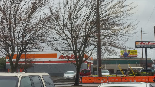 Auto Parts Store «AutoZone», reviews and photos, 2395 W 11th Ave, Eugene, OR 97402, USA