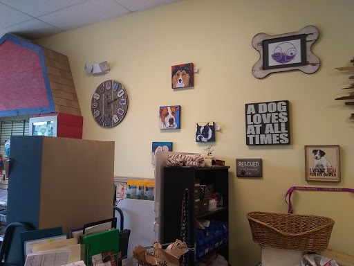 Pet Supply Store «Paws in the City Cary NC», reviews and photos, 1105 Tryon Village Dr #303, Cary, NC 27518, USA