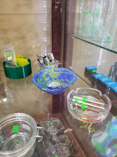 Tobacco Shop «Hunky Dory Pipe & Tobacco», reviews and photos, 271 W 7th Ave, Eugene, OR 97401, USA