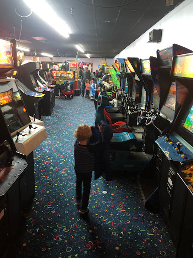 NICKEL-A-PLAY - 46 Photos & 74 Reviews - 15201 E Mississippi Ave