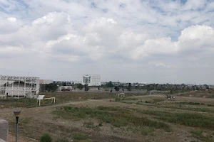 Bicentenario Park image