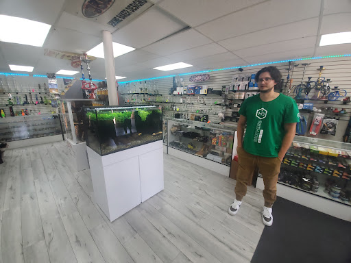 Tobacco Shop «VIshions Smoke Shop», reviews and photos, 3185 Midway Dr, San Diego, CA 92110, USA