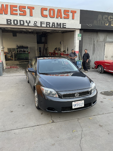 Auto Body Shop «West Coast Body & Paint», reviews and photos, 15201 Oxnard St # H, Van Nuys, CA 91411, USA
