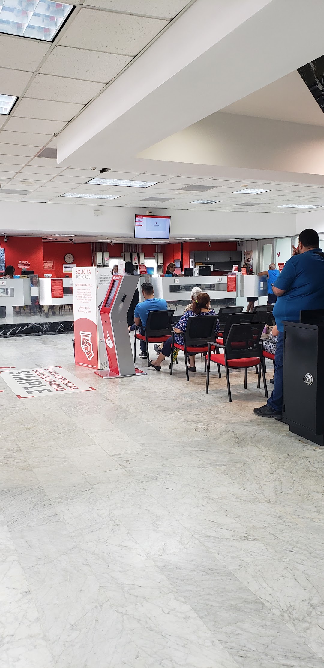Banco Santander - Sucursal Caguas