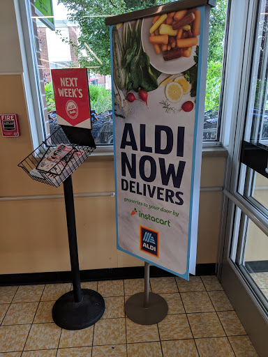 Supermarket «ALDI», reviews and photos, 541 S Broadway, Salem, NH 03079, USA