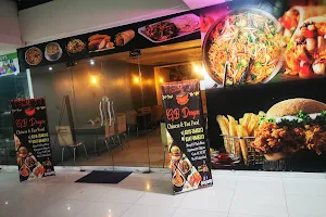 GBDragons Chinese & Fast Food Restaurant image