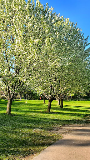 Golf Course «Island Lake Golf and Training Center», reviews and photos, 1000 Red Fox Rd, Shoreview, MN 55126, USA