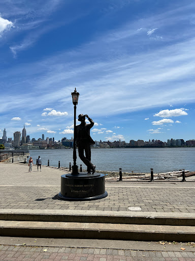 Park «Sinatra Park», reviews and photos, Sinatra Dr, Hoboken, NJ 07030, USA
