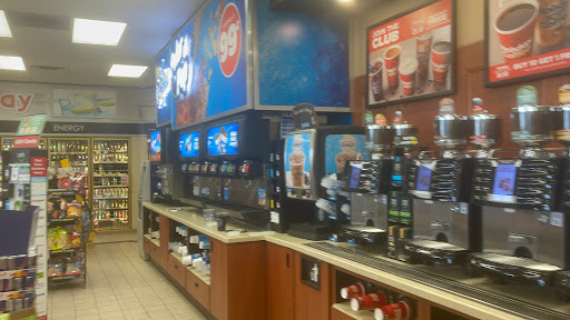 Convenience Store «Holiday Stationstores», reviews and photos, 9444 Lake Dr NE, Forest Lake, MN 55025, USA